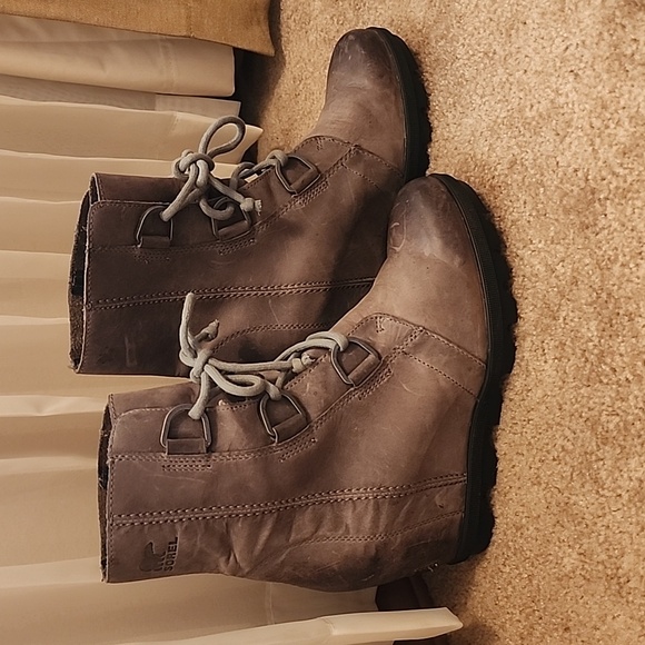 Sorel Joan of Artic Wedge II Boots - Picture 1 of 15